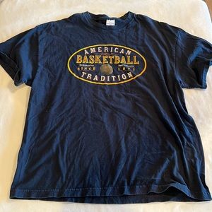 American Basketball t-shirt size XL